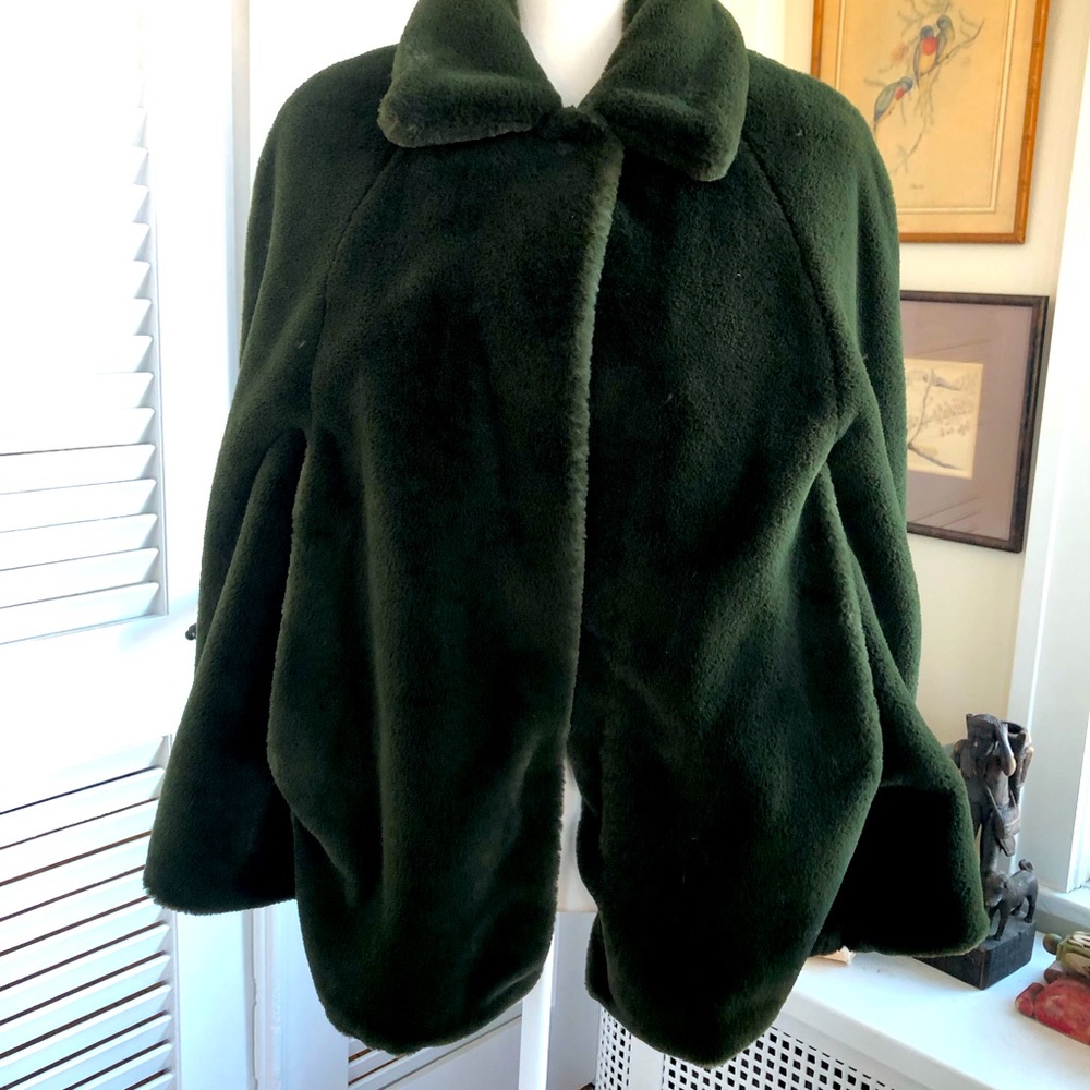 Notch collar cape by House of Fluff, s/m faux fur